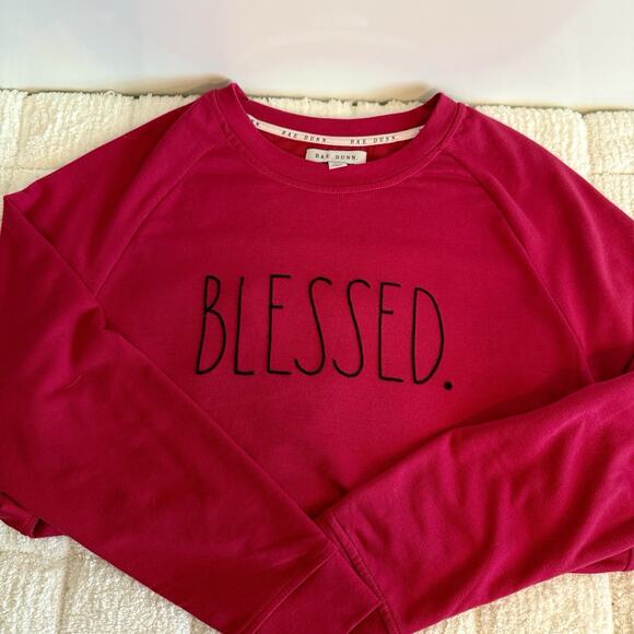 Rae Dunn Women's Medium Red Crewneck Sweatshirt Casual Outdoors Comfy Warm Soft - Picture 7 of 8